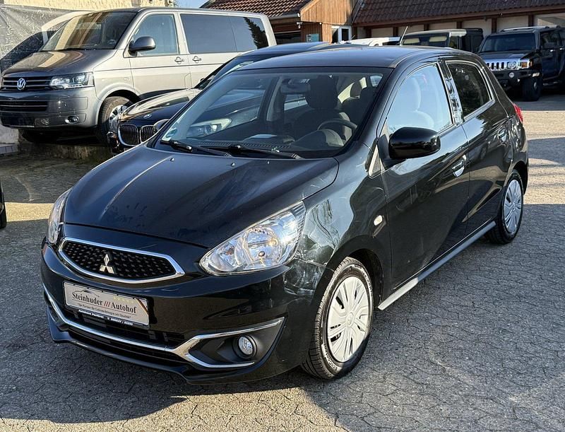 Gebraucht Mitsubishi Space Star 71 PS (52 kW) 2018 Schwarz Kleinwagen