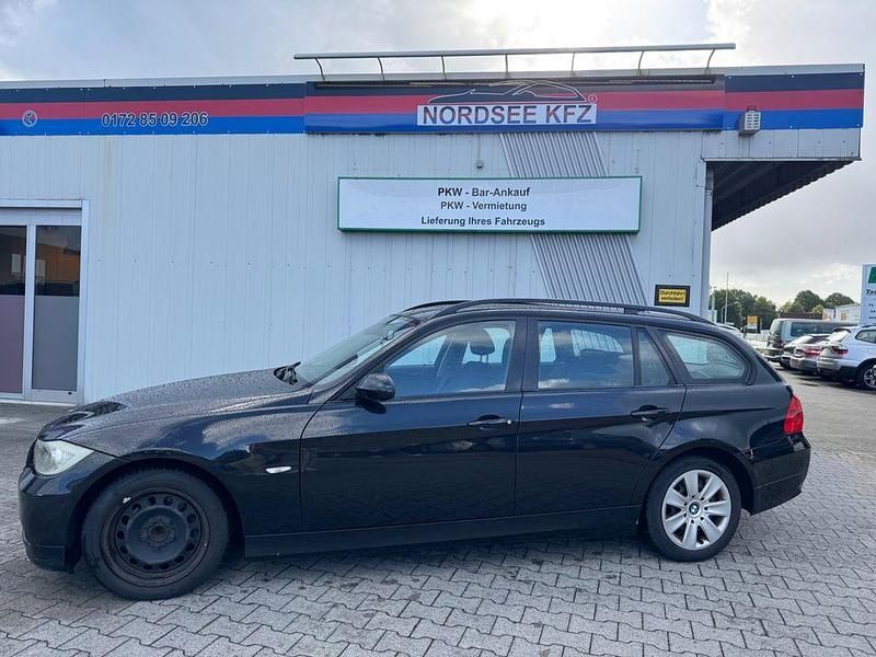Schwarz Gebraucht 2007 BMW 318 Advantage Kombi | 2.990 € (Etwas zu teuer) - Bild 1/4