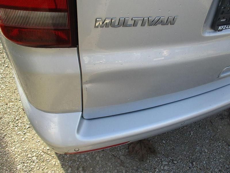 Usado VW Multivan 179 CV (131 kW) 2015 Plateado Monovolumen