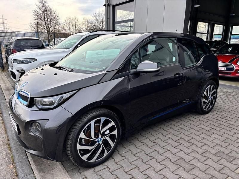 Grau Gebraucht 2015 BMW i3 Comfort Edition Kleinwagen | 11.900 € (Fairer Preis) - Bild 1/4