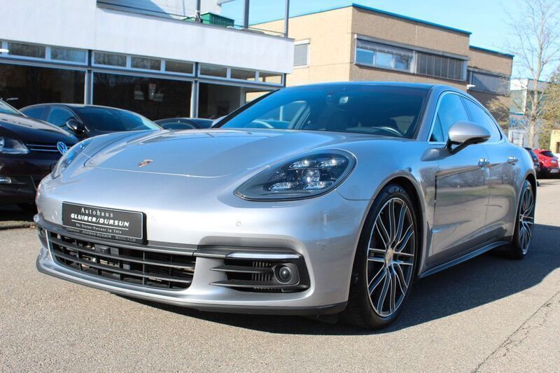 Silber Gebraucht 2019 Porsche Panamera Limousine | 68.900 € (Teuer) - Bild 1/4