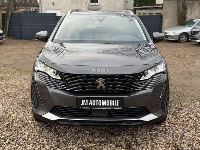 Gebraucht Peugeot 5008 Allure 131 PS (96 kW) 2021 Grau SUV