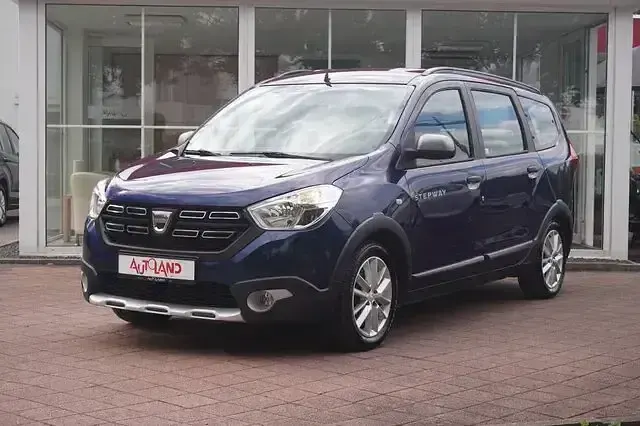 Gebraucht Dacia Lodgy Stepway 102 PS (75 kW) 2019 Blau Van / Kleinbus