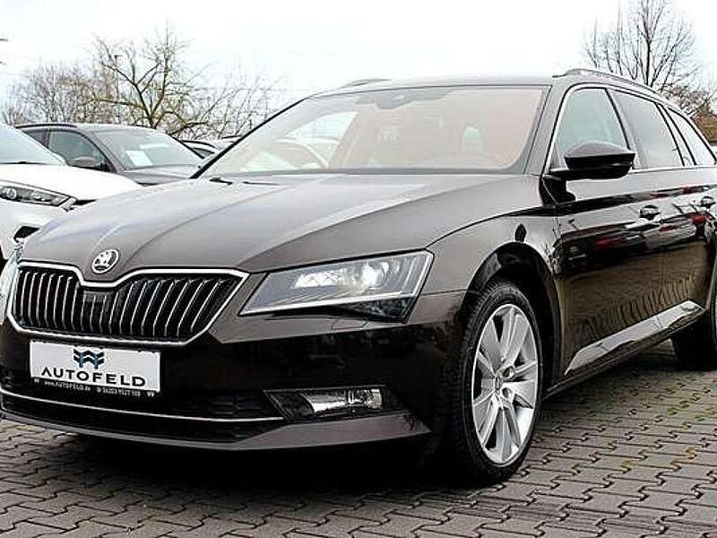 Gebraucht Skoda Superb 220 PS (161 kW) 2018 Braun Limousine