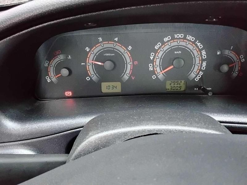 Gebraucht Lada niva 80 PS (58 kW) 2022 Grün SUV