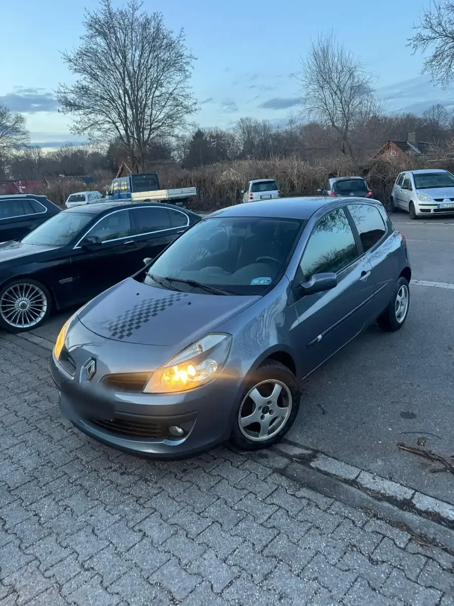 Gebraucht Renault Clio 2005 Grau Kleinwagen