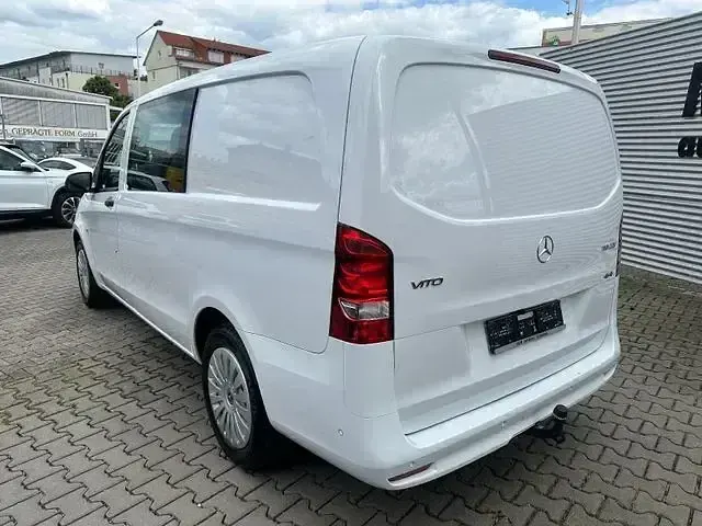 Gebraucht Mercedes Vito 190 PS (139 kW) 2021 Weiß Van