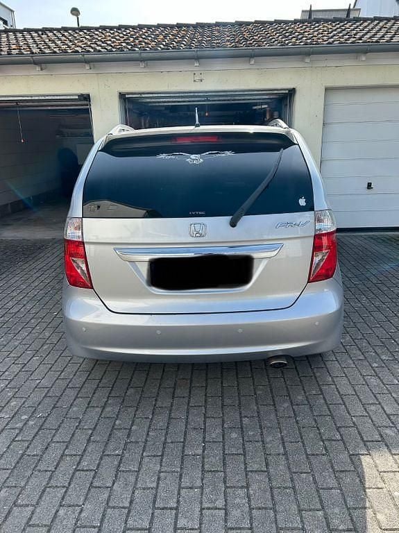 Gebraucht Honda FR-V Executive 150 PS (110 kW) 2004 Silber Van / Kleinbus