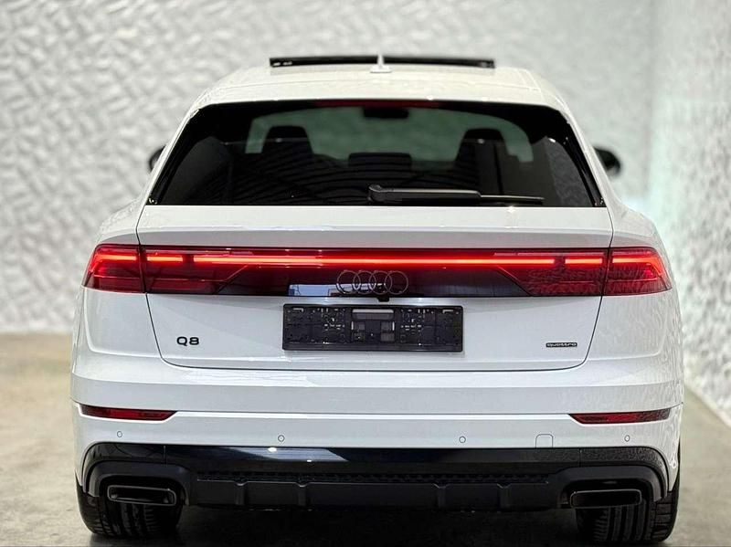 Gebraucht Audi Q8 S-Line 286 PS (210 kW) 2025 Weiß SUV