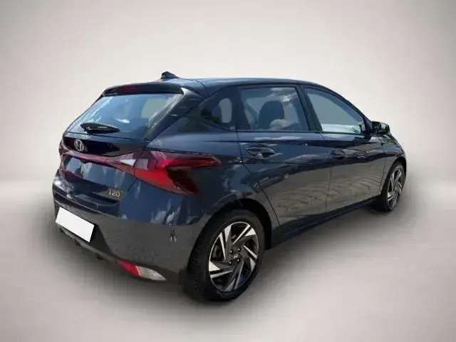 Gebraucht Hyundai i20 Trend 101 PS (74 kW) 2022 Manufacturer Kleinwagen