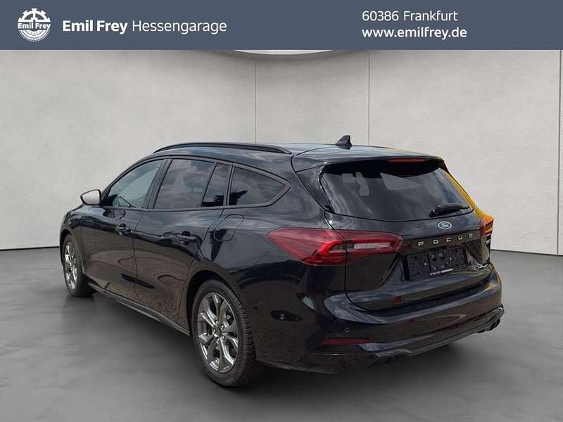 Gebraucht Ford Focus ST-Line X 125 PS (91 kW) 2023 Agate black metallic Kombi