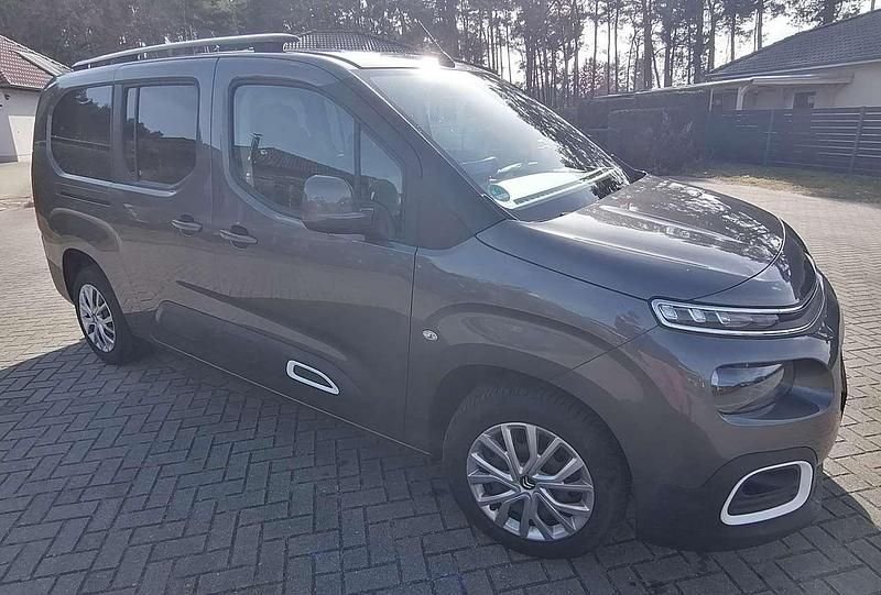 Gebraucht Citroën Berlingo PureTech 131 PS (96 kW) 2019 Grau Van / Kleinbus