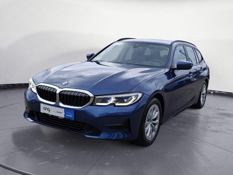 Gebraucht BMW 320 Advantage 184 PS (135 kW) 2021 Blau Kombi