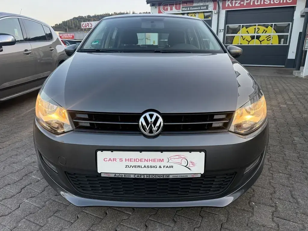 Gebraucht VW Polo Comfortline 69 PS (50 kW) 2014 Grau Limousine