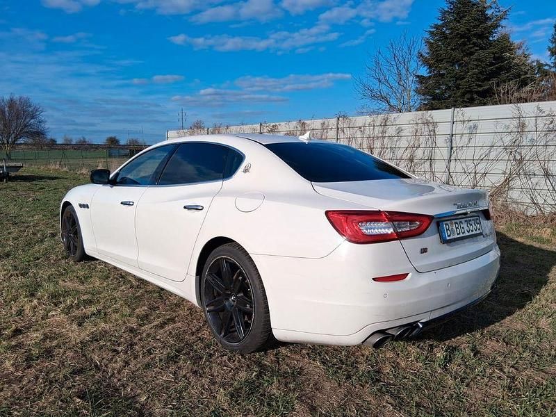 Gebraucht Maserati Quattroporte 275 PS (202 kW) 2014 Weiß Limousine