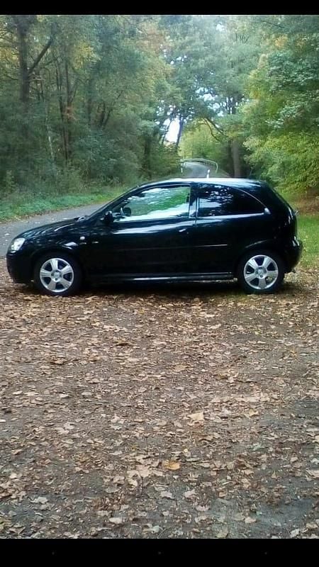 Schwarz Gebraucht 2005 Opel Corsa Kleinwagen | 500 € (Superpreis) - Bild 1/4