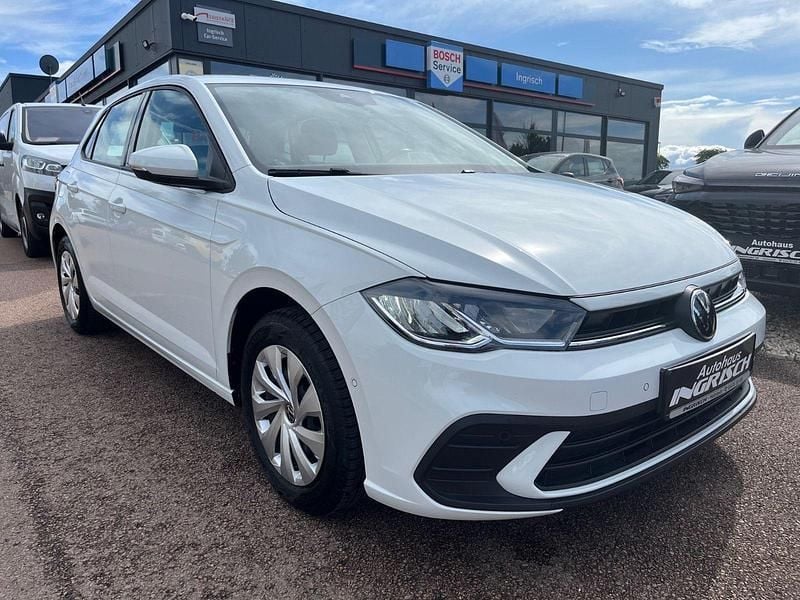 Weiß Gebraucht 2023 VW Polo Life Kleinwagen | 16.750 € (Guter Preis) - Bild 1/4
