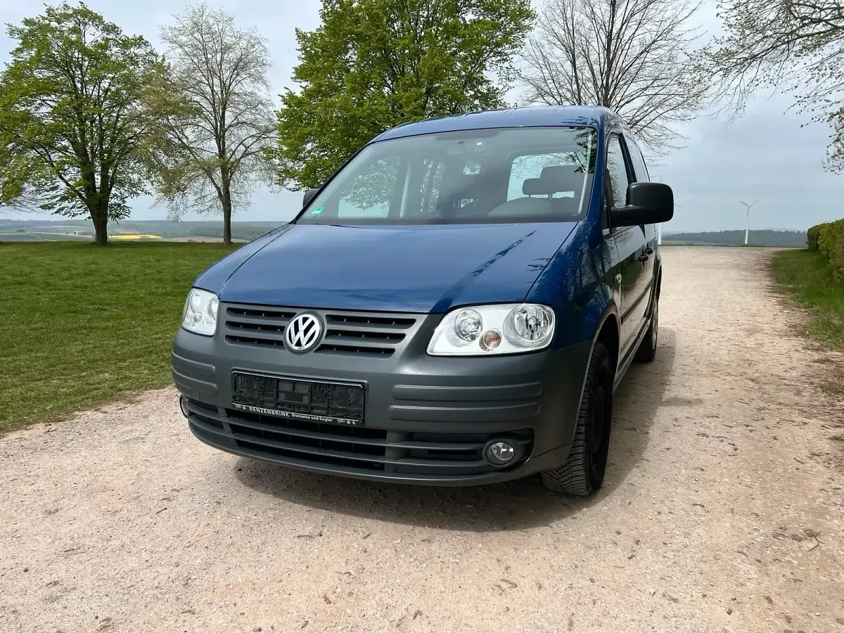 Gebraucht VW Caddy Life 102 PS (75 kW) 2010 Blau Van / Kleinbus