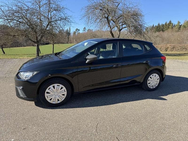 Gebraucht Seat Ibiza Reference 75 PS (55 kW) 2017 Schwarz Limousine