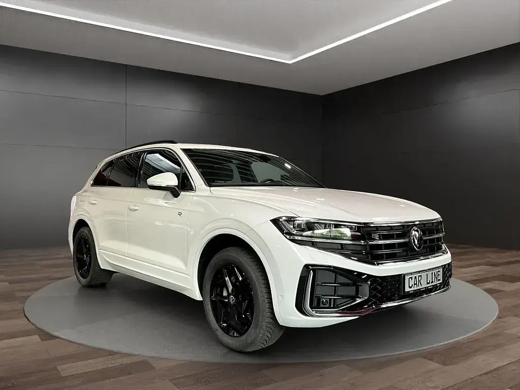 Gebraucht VW Touareg R-line 231 PS (169 kW) 2025 Weiß SUV