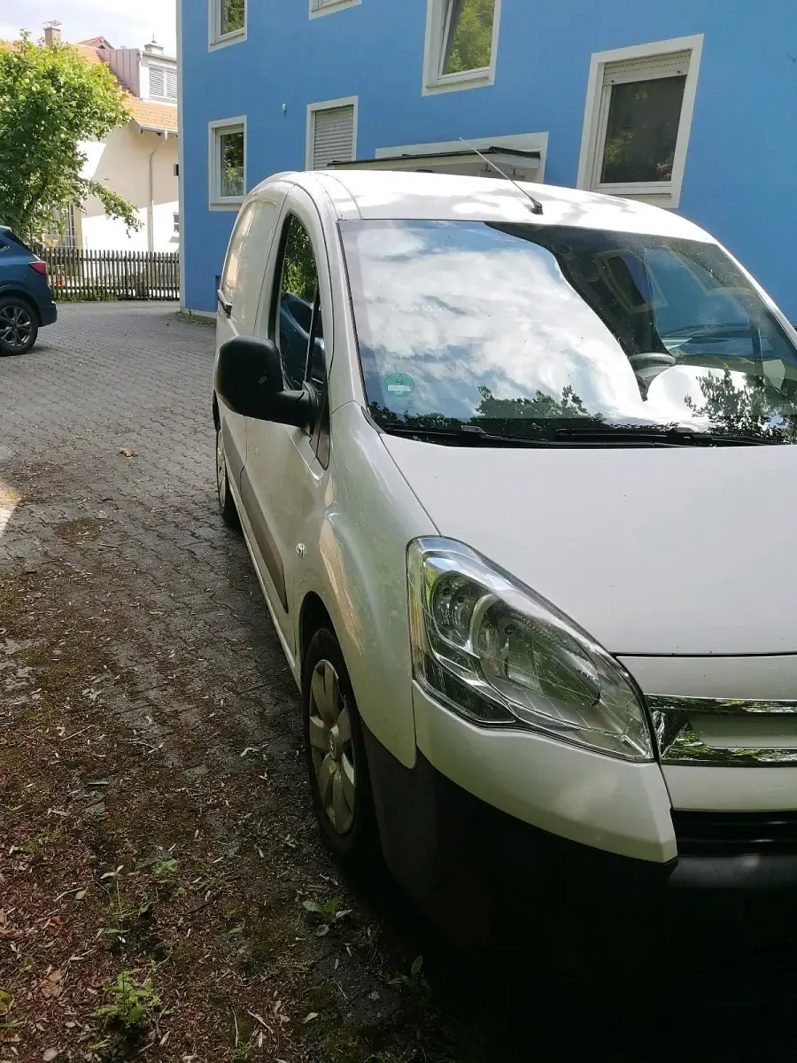 Gebraucht Citroën Berlingo 90 PS (66 kW) 2012 Weiß Van / Kleinbus