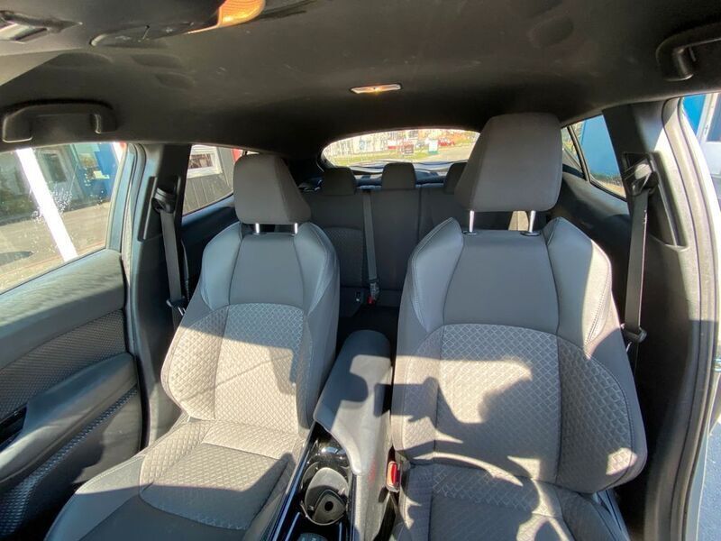 Gebraucht Toyota C-HR 122 PS (89 kW) 2023 SUV