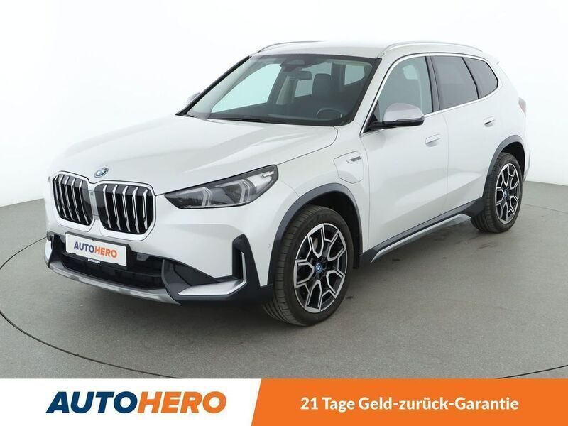 Weiß Gebraucht 2022 BMW X1 xLine SUV | 32.730 € - Bild 1/3