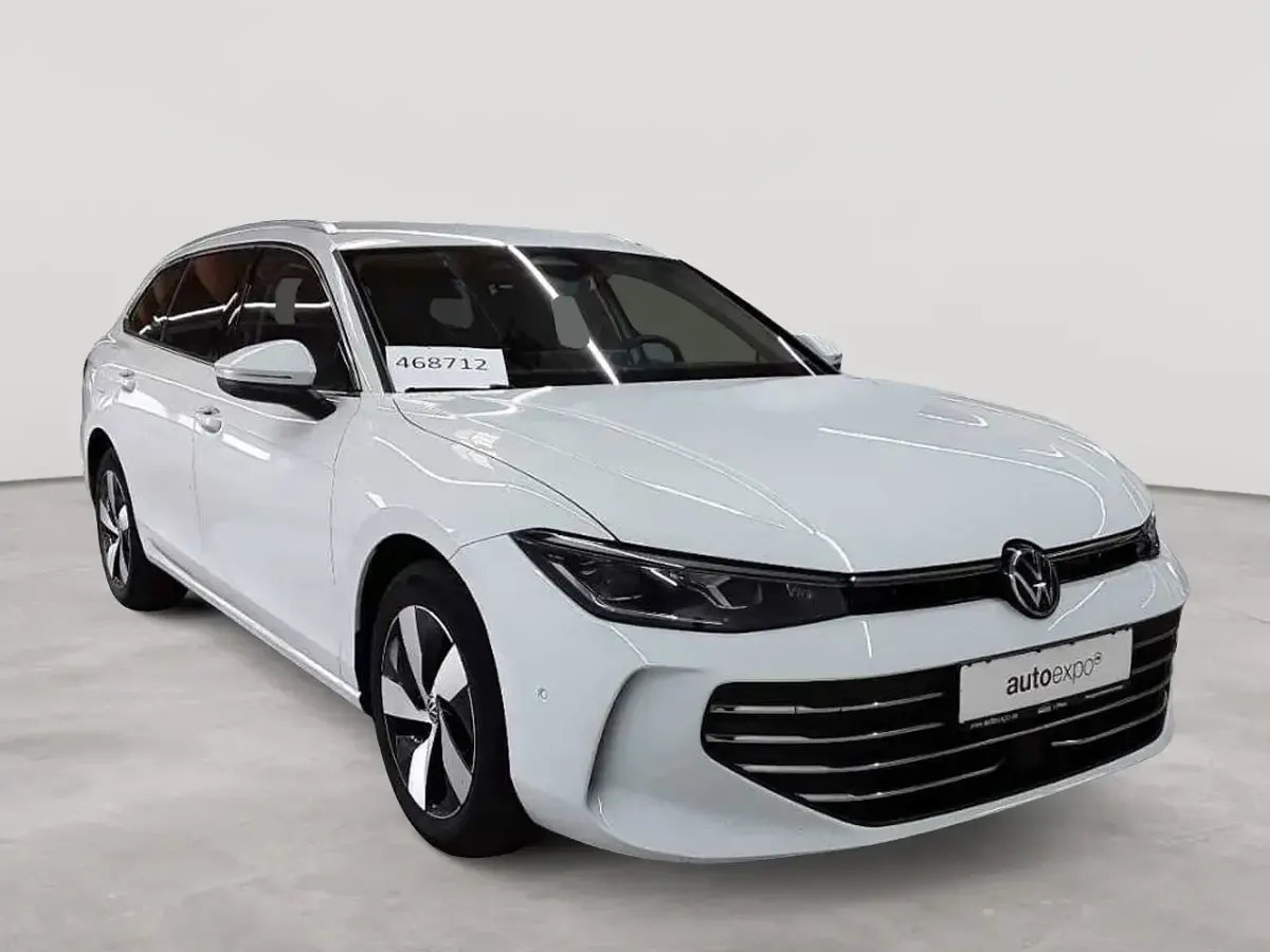 Gebraucht VW Passat Business 150 PS (110 kW) 2024 Kombi