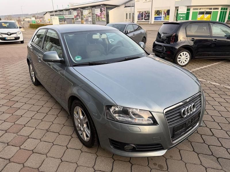 Gebraucht Audi A3 Ambiente 140 PS (102 kW) 2009 Blau Kleinwagen