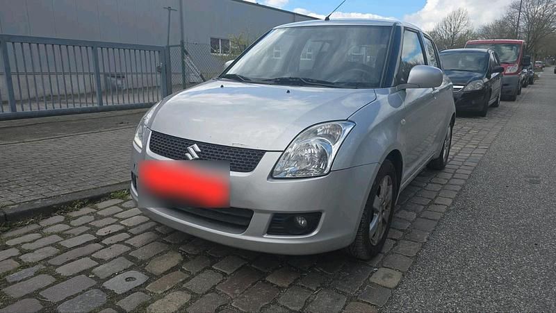 Gebraucht Suzuki Swift 93 PS (68 kW) 2011 Grau Kleinwagen