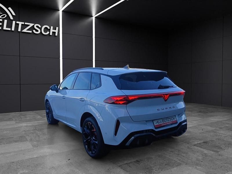 Second-hand Cupra Terramar 204 CP (150 kW) 2025 Alb SUV