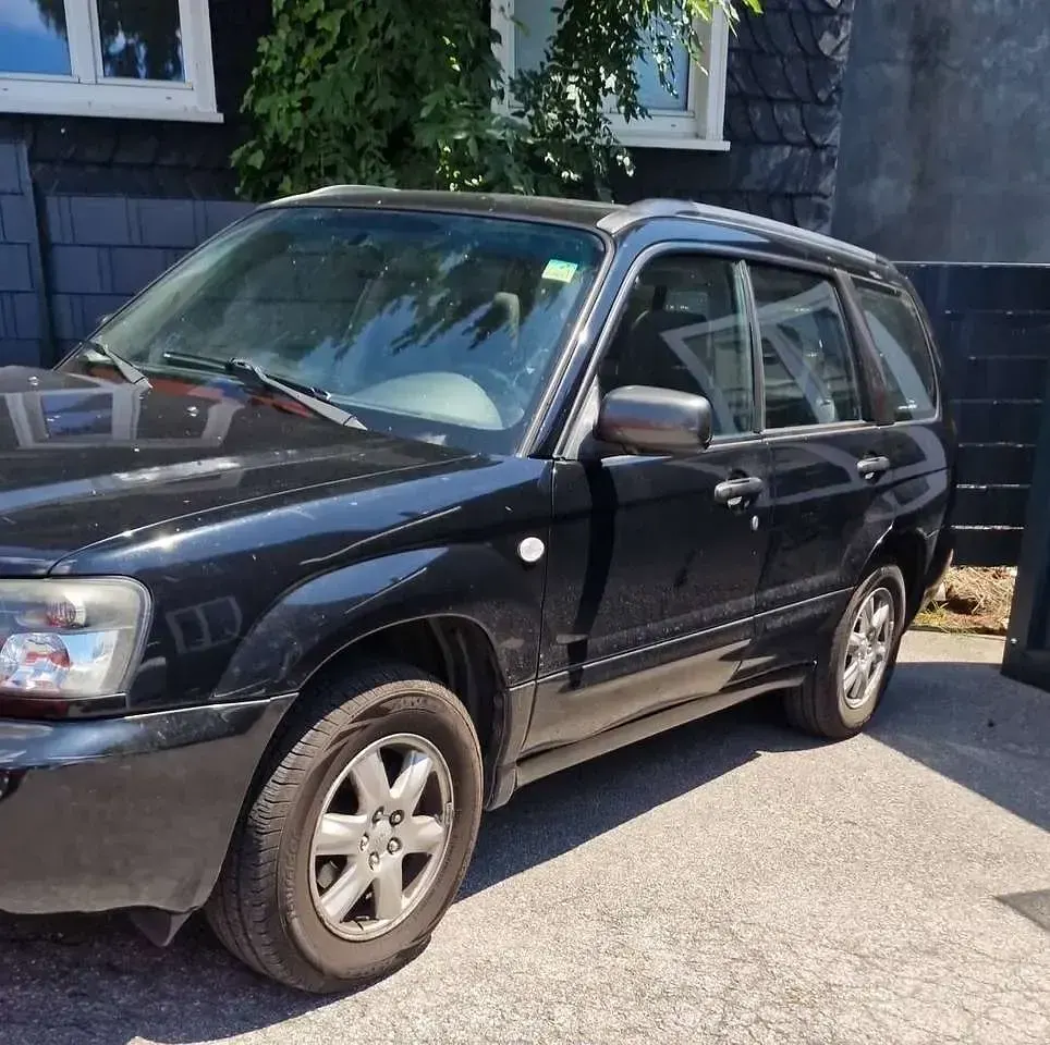 Gebraucht Subaru Forester 125 PS (91 kW) 2004 Schwarz SUV
