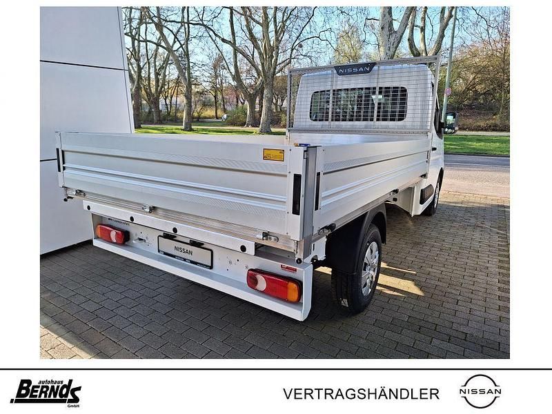 Neu Nissan Interstar N-Connecta 150 PS (110 kW) 2026 Mineral white Van