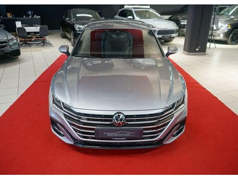 Gebraucht VW Arteon R-line 200 PS (147 kW) 2023 Pyritsilber metallic (metallic) Kombi
