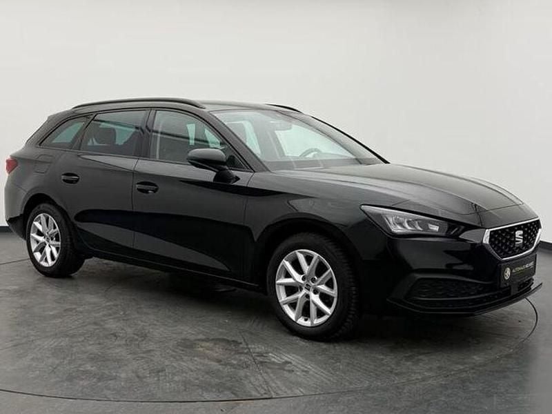 Usado Seat Leon ST 110 HP (80 kW) 2024 Preto Carrinha