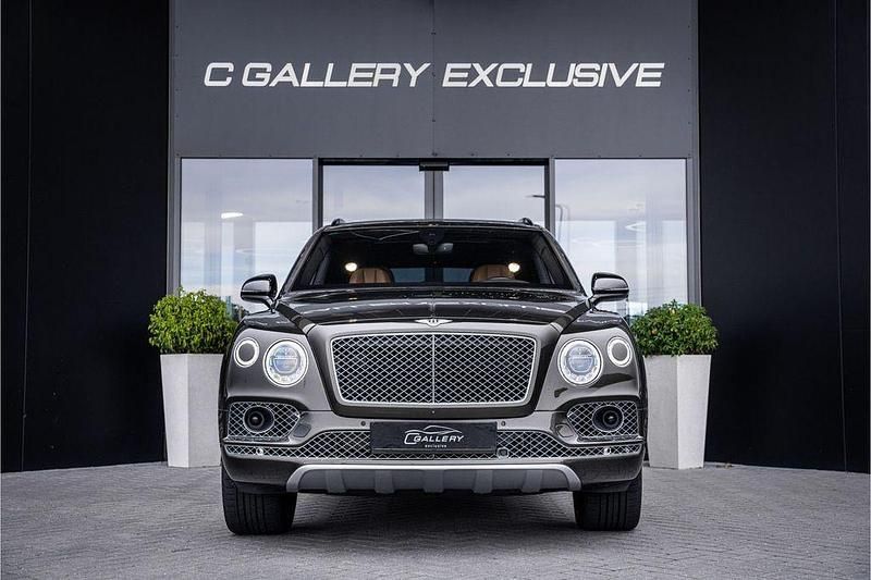 Gebraucht Bentley Bentayga 608 PS (447 kW) 2016 Grau SUV