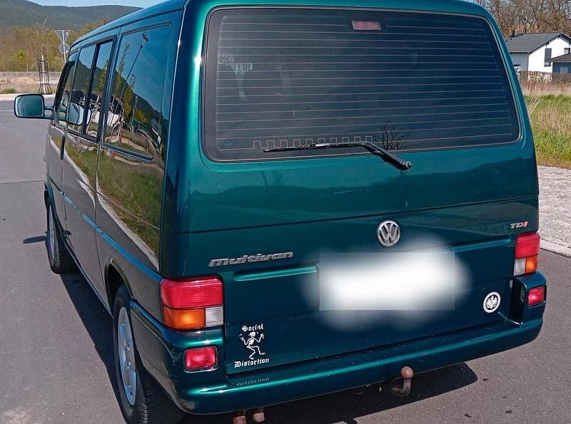 Second-hand VW T4 151 CP (111 kW) 1999 Verde Van