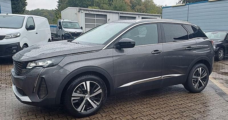 Grau Gebraucht 2023 Peugeot 3008 GT SUV | 27.480 € (Guter Preis) - Bild 1/3