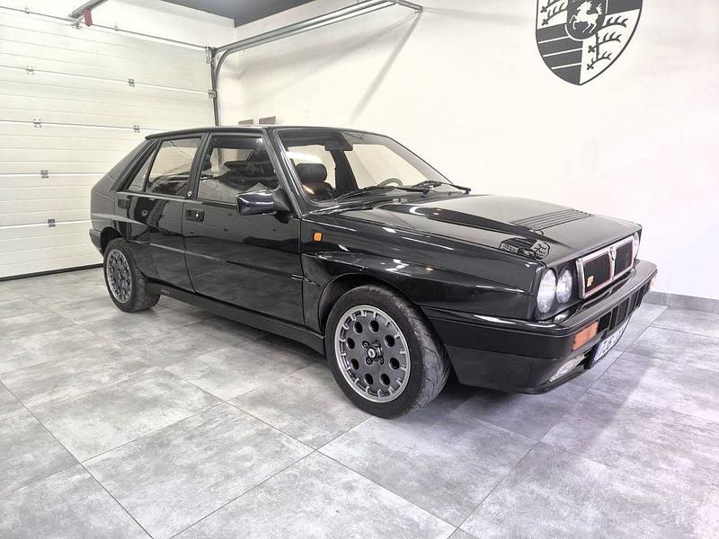 Schwarz Gebraucht 1991 Lancia Delta Limousine | 49.005 € - Bild 1/4