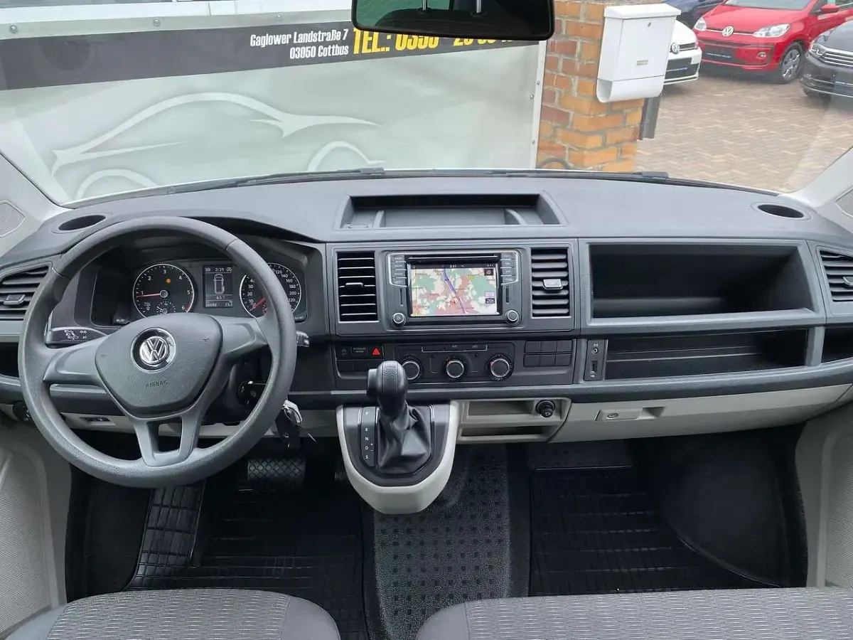 Gebraucht VW Transporter 150 PS (110 kW) 2019 Candyweiß Van