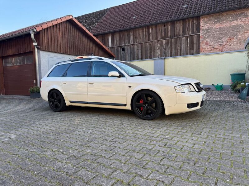 Weiß Gebraucht 2005 Audi A6 Sport Kombi | 9.500 € - Bild 1/4