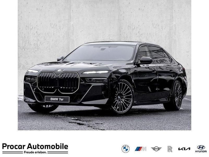 Schwarz Neu 2026 BMW 740 M Sport Limousine | 122.980 € (Fairer Preis) - Bild 1/4