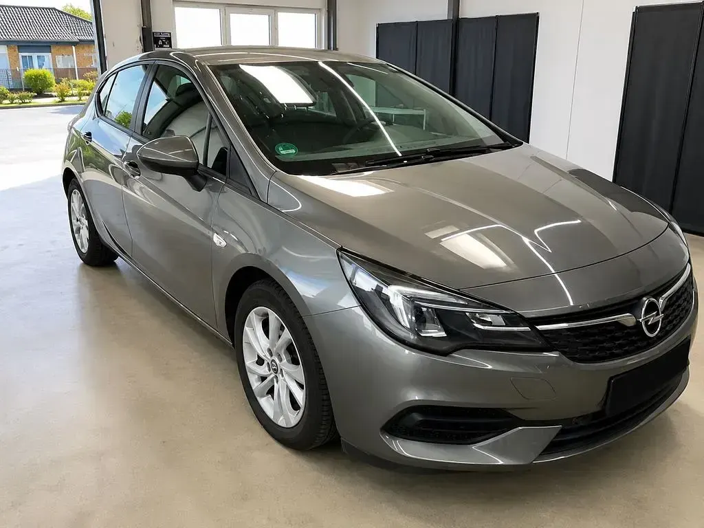Gebraucht Opel Astra 110 PS (80 kW) 2020 Grau Limousine