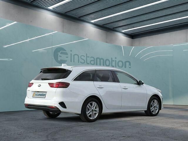 Gebraucht Kia Ceed Exclusive 140 PS (102 kW) 2020 Weiß Kleinwagen