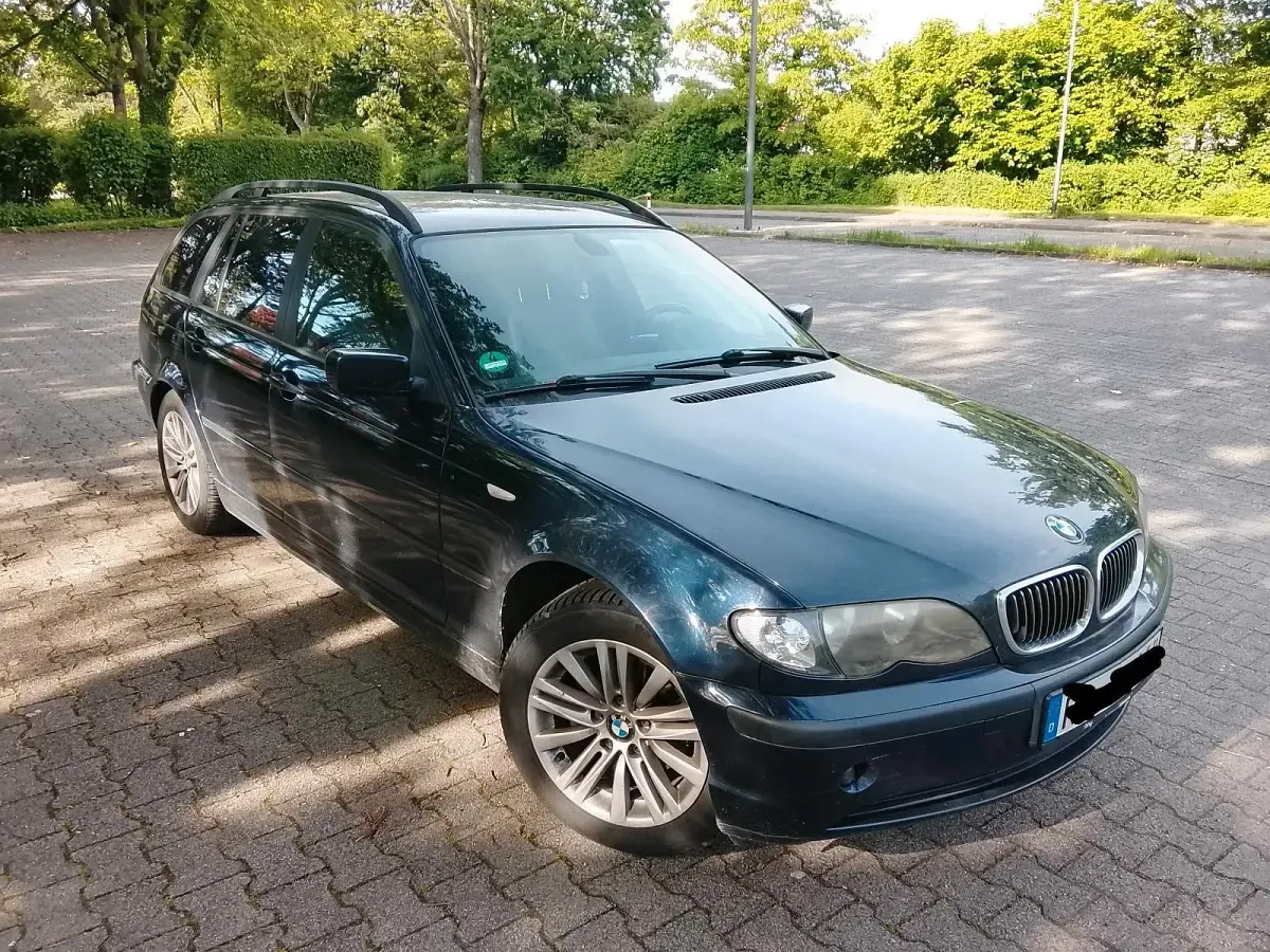 Gebraucht BMW 316 116 PS (85 kW) 2004 Blau Kombi