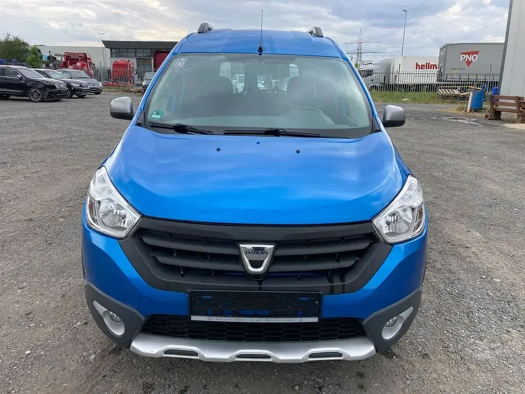 Gebraucht Dacia Dokker Stepway 116 PS (85 kW) 2015 Blau Van / Kleinbus