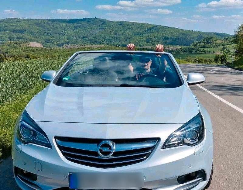 Gebraucht Opel Cascada 165 PS (121 kW) 2014 Grau Cabrio