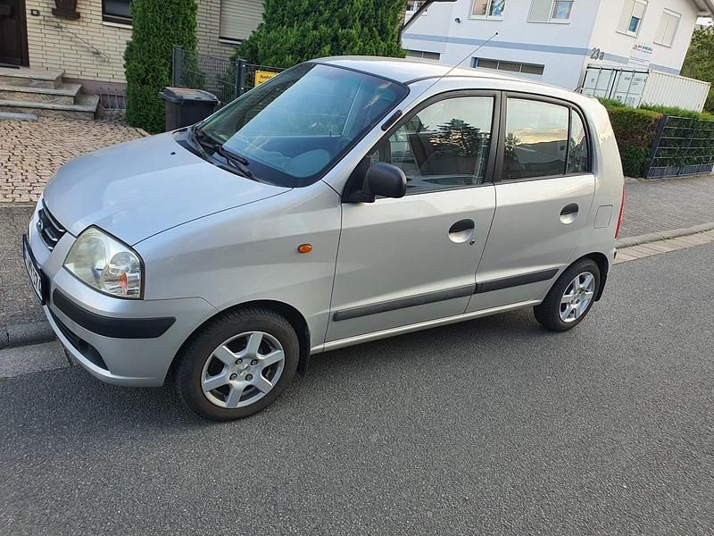 Silber Gebraucht 2005 Hyundai Atos Kleinwagen | 1.100 € (Fairer Preis) - Bild 1/4