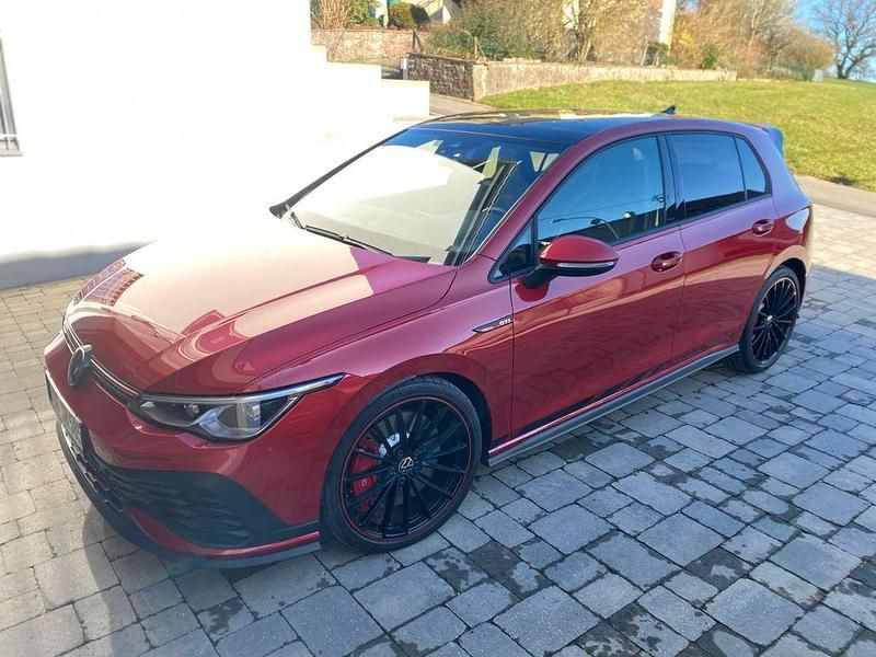 Gebraucht VW Golf VIII GTI Clubsport 300 PS (220 kW) 2024 Rot Limousine
