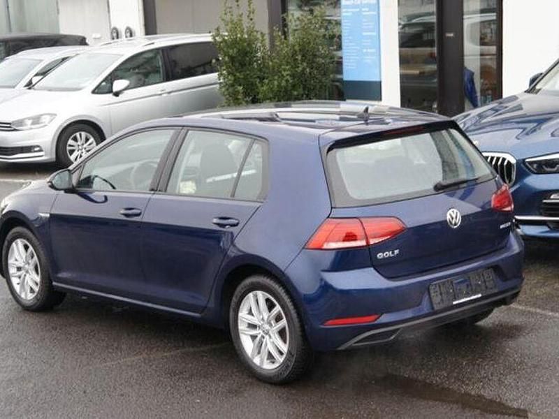 Gebraucht VW Golf VII 131 PS (96 kW) 2019 Andere Limousine